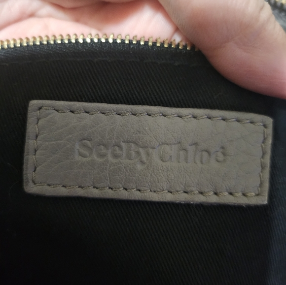 See By Chloe Paige Grey Leather 2way Shoulder Bag, Dustbag & COA EUC - Picture 2 of 15